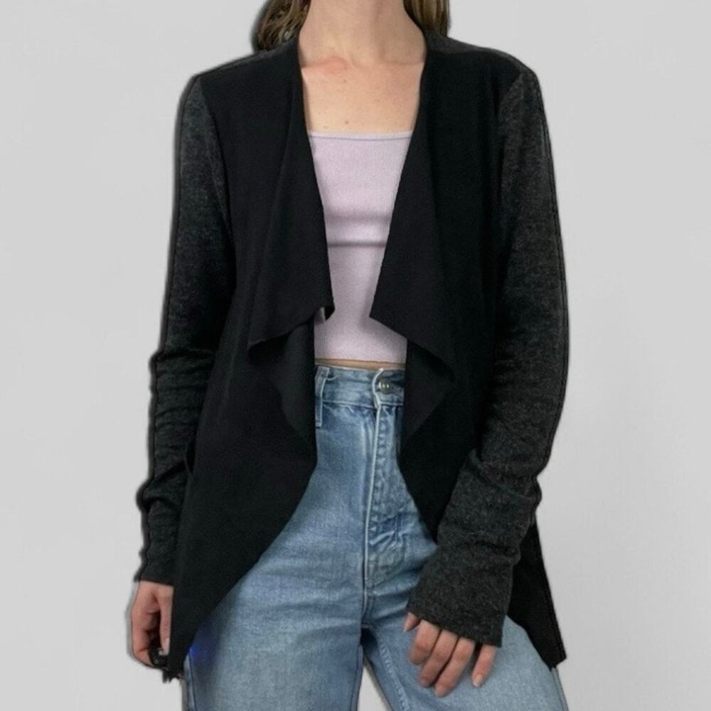 Mod-O-Doc Soft Black Suede and Grey Knit Cardigan Sweater